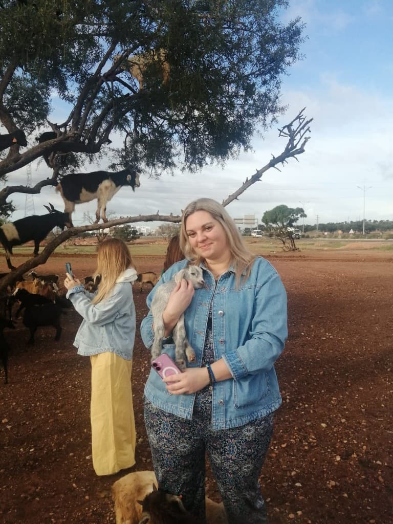 Book Tour Excursions — trip photo 32